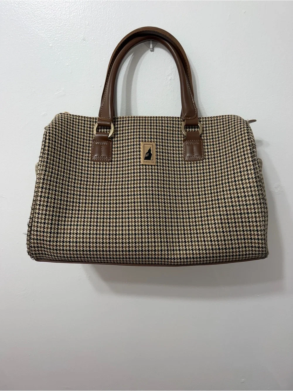 London Fog Duffel bag in brown check plaid Classic Houndstooth Satchel Handbag